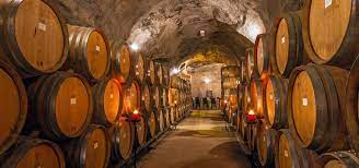 St. Vincent Tavern and Wine Merchant Memiliki Daya Tarik Tersendiri